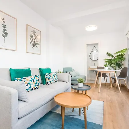 Homes Penthouse La Merced * Malaga